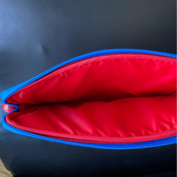 Juicy Couture Tablet Case - Picture 3 of 7